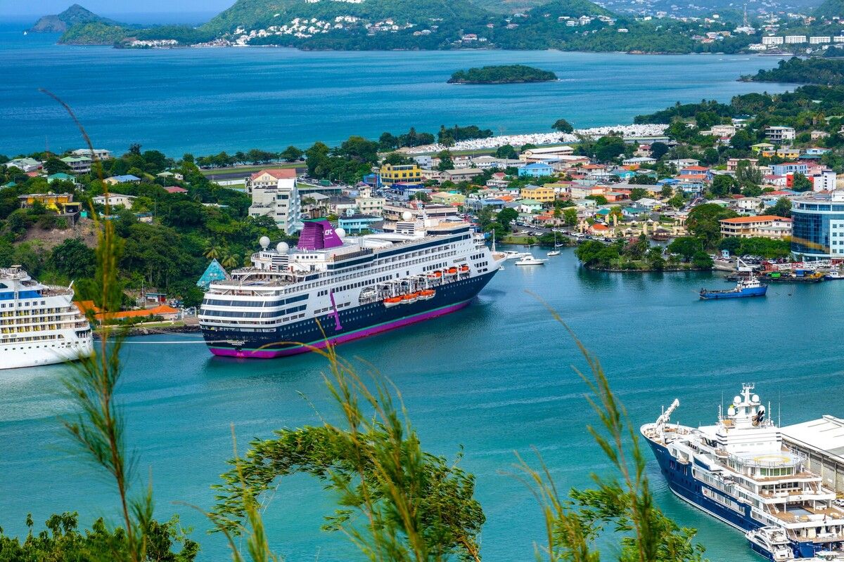 R S66327 Castries 2025 12 17 Castries St Lucia 2025 12 12 Selected Edited 9741 Scr